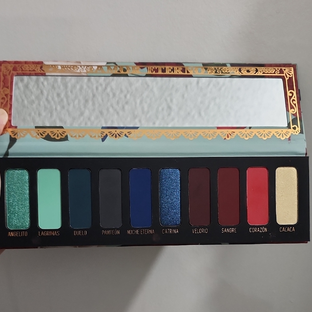 MELT MUERTE PALETTE